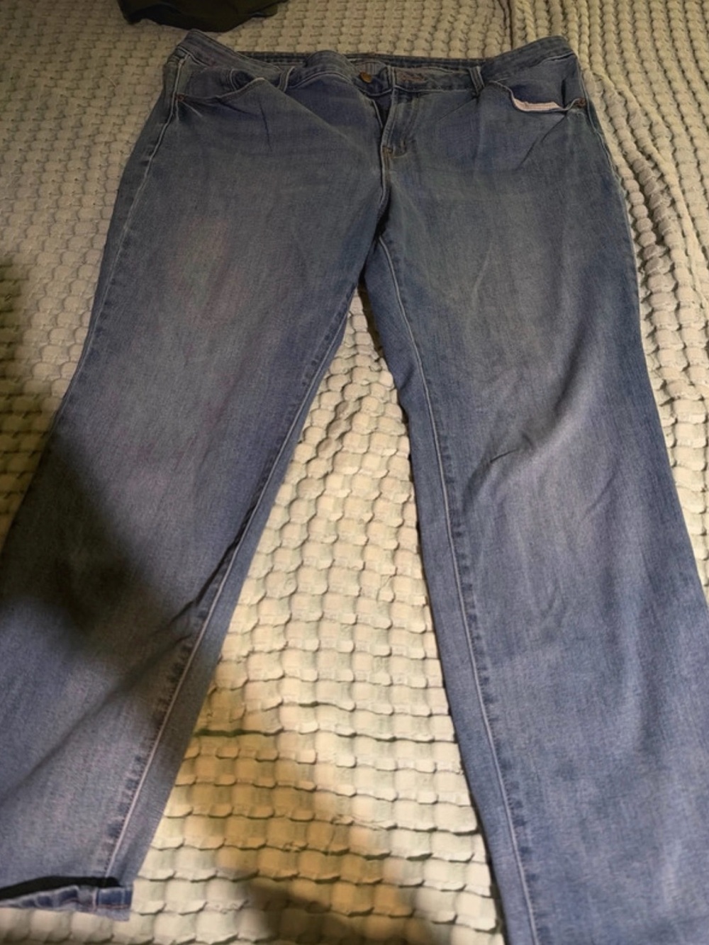 Old Navy Women's Medium Blue Straight-Leg Jeans